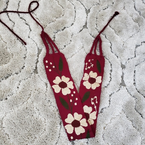 Women's Belt - Picture 2 of 3